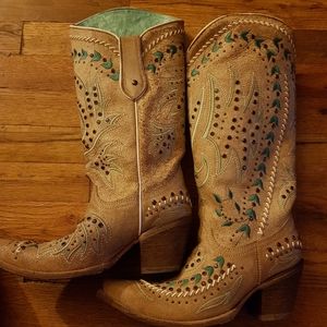 NEW CORRAL BOOTS--SIZE 7.5 M